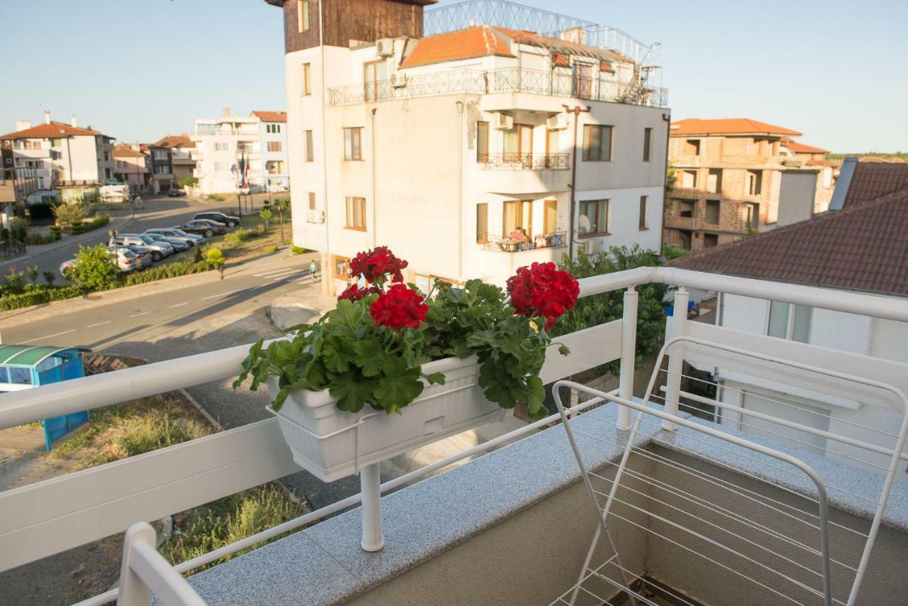 Hiora Apartments Vasiliko Царёво Экстерьер фото