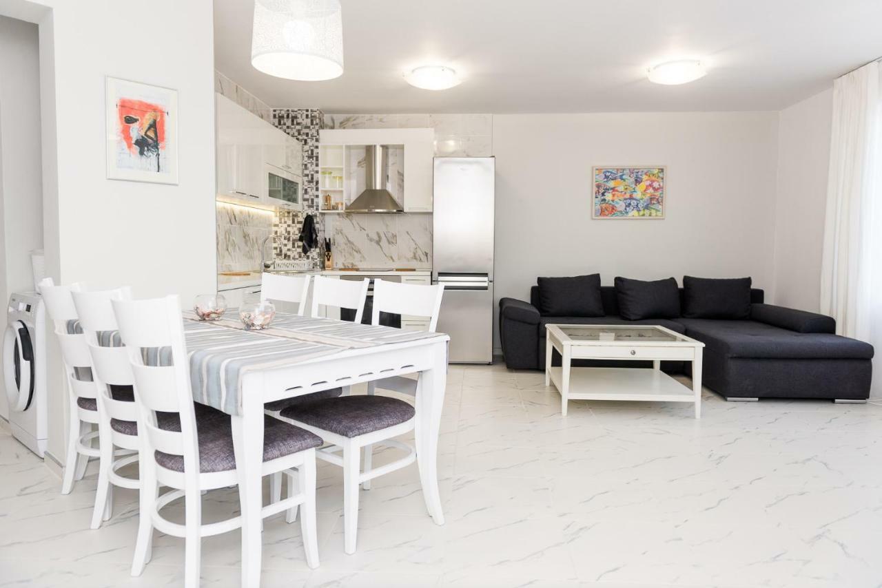 Hiora Apartments Vasiliko Царёво Экстерьер фото