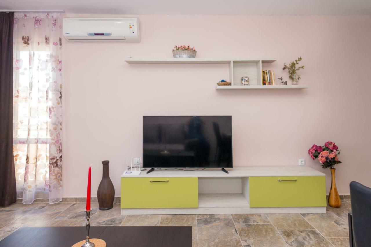 Hiora Apartments Vasiliko Царёво Экстерьер фото