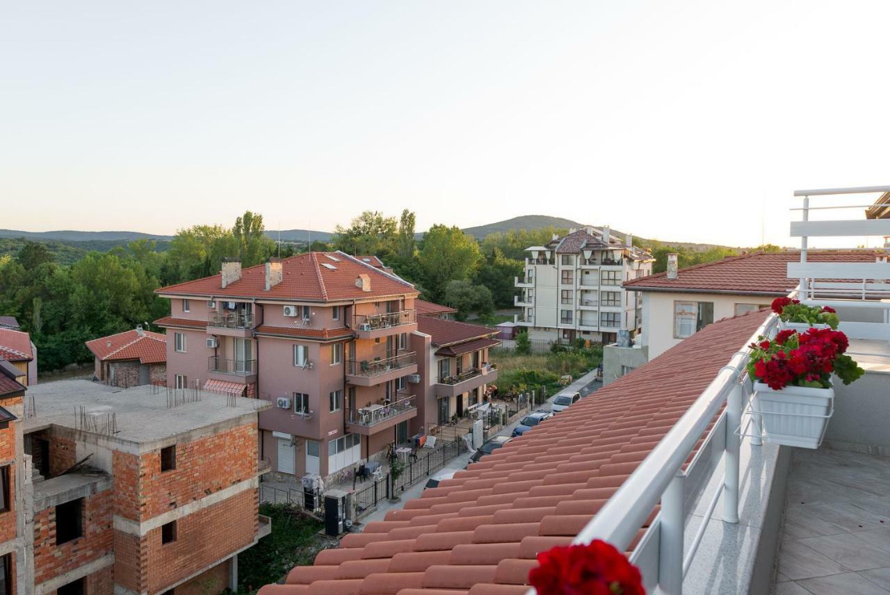 Hiora Apartments Vasiliko Царёво Экстерьер фото